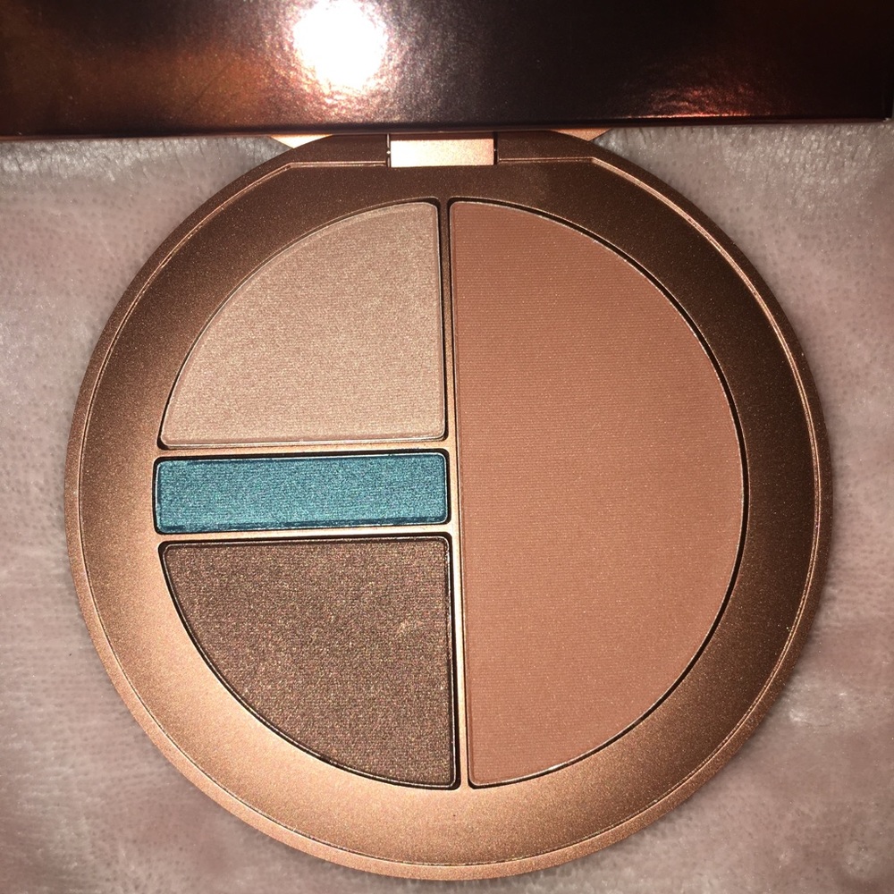 Estee Lauder Bronze Goddess